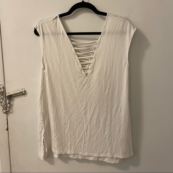 Soft & Sexy Low Cut T - Picture 2 of 5